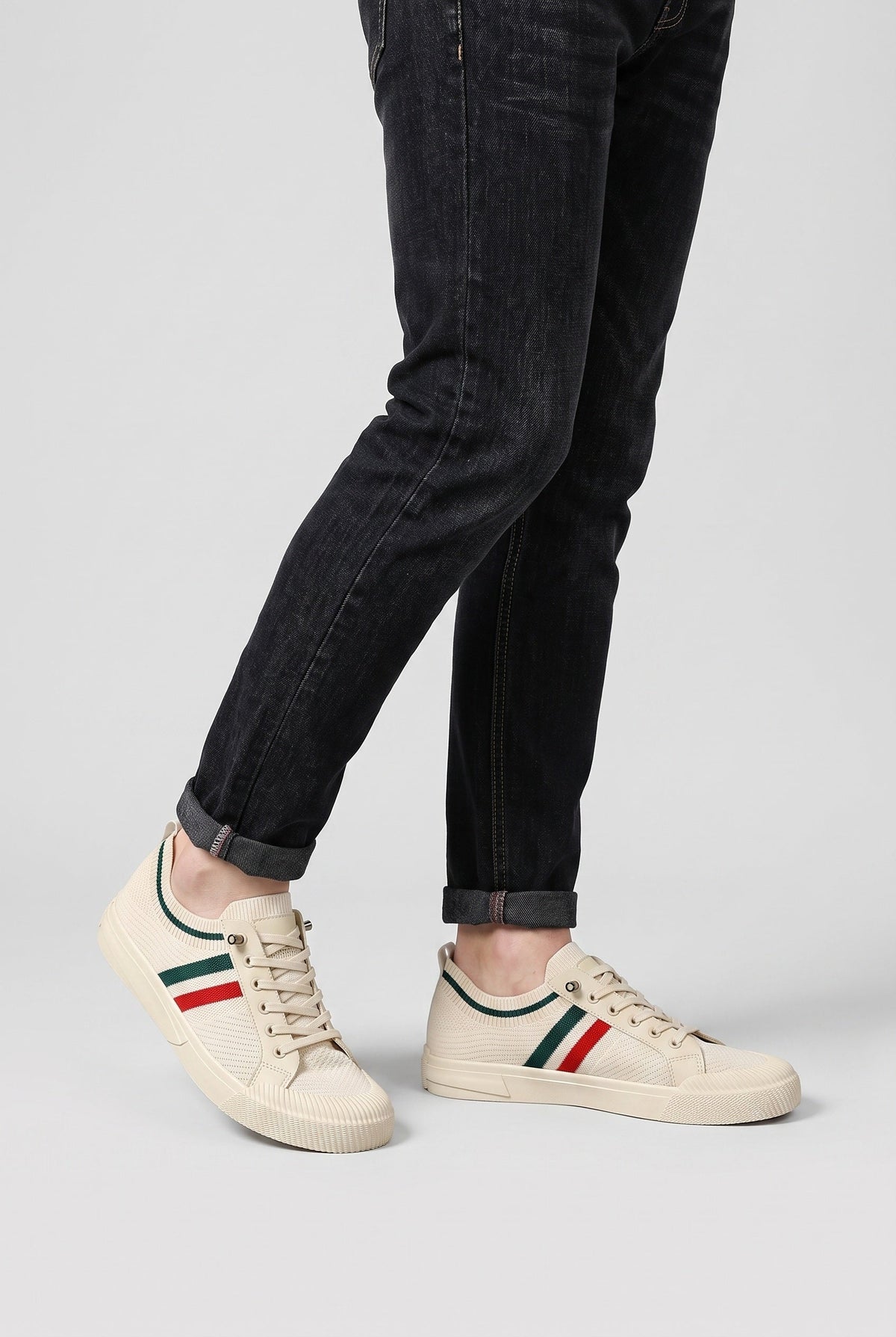 Men's Cushioned Lace-Up Trainers